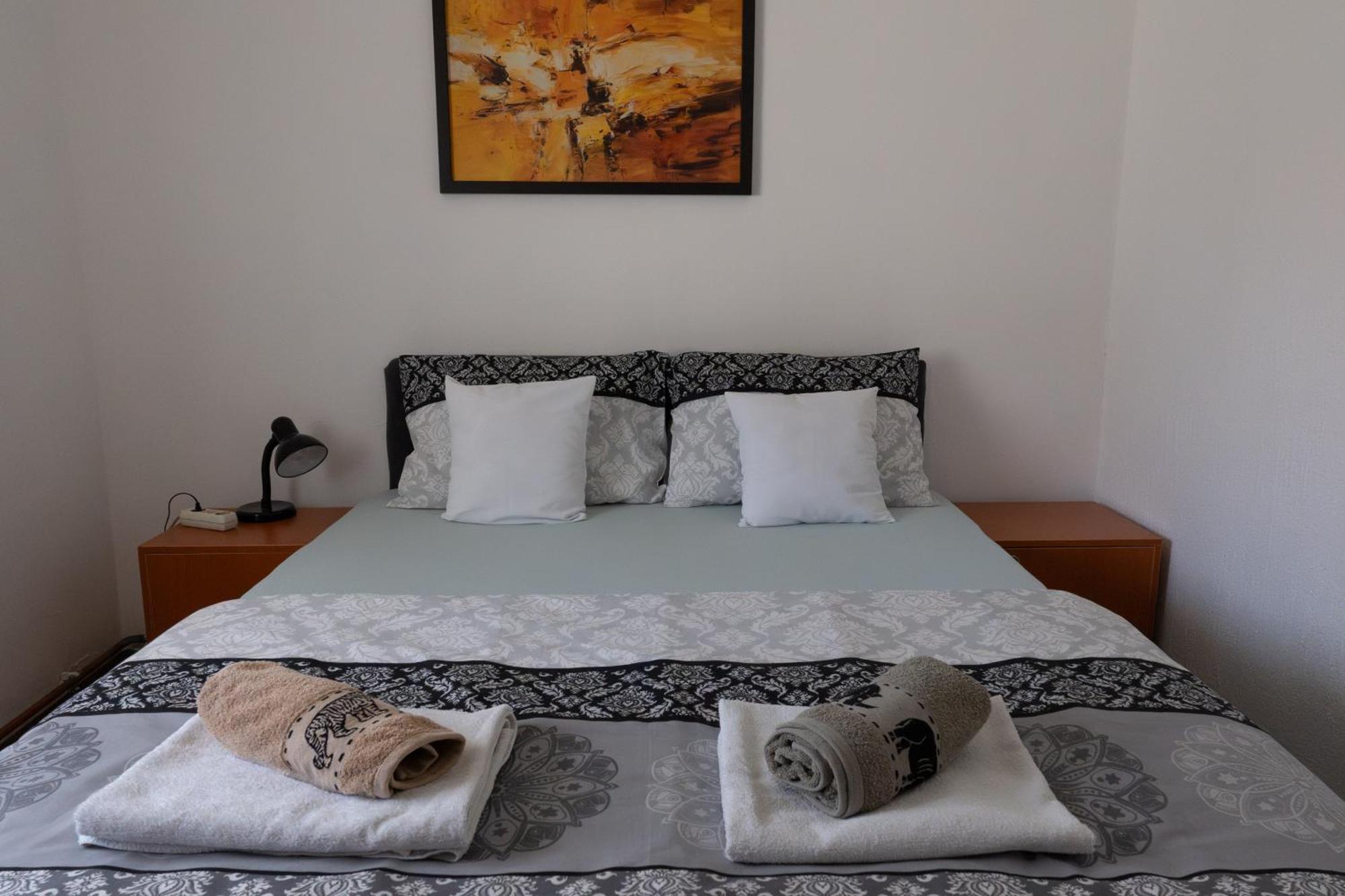 Stari Grad Apartment-Free Parking Sarajevo Eksteriør billede